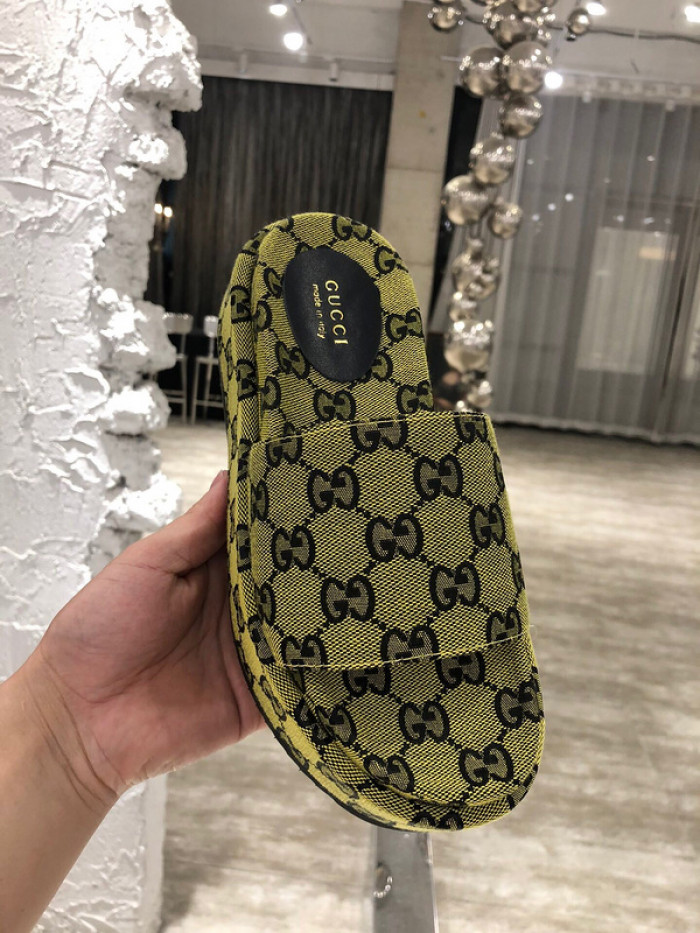 GCI GG Slide Sandal