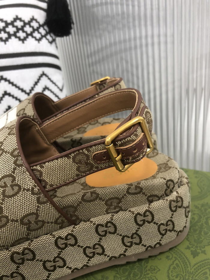 GCI GG Slide Sandal
