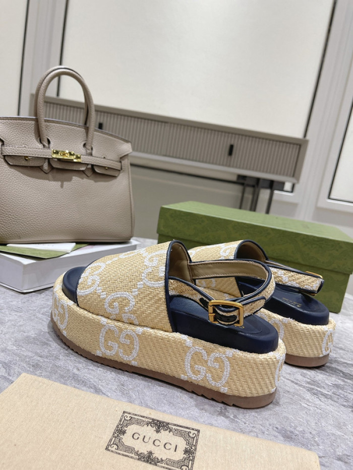 GCI GG Slide Sandal