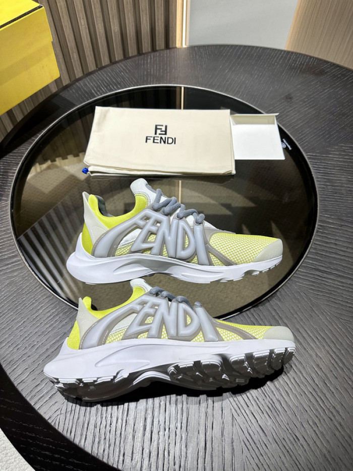 FENDI SNEAKERS