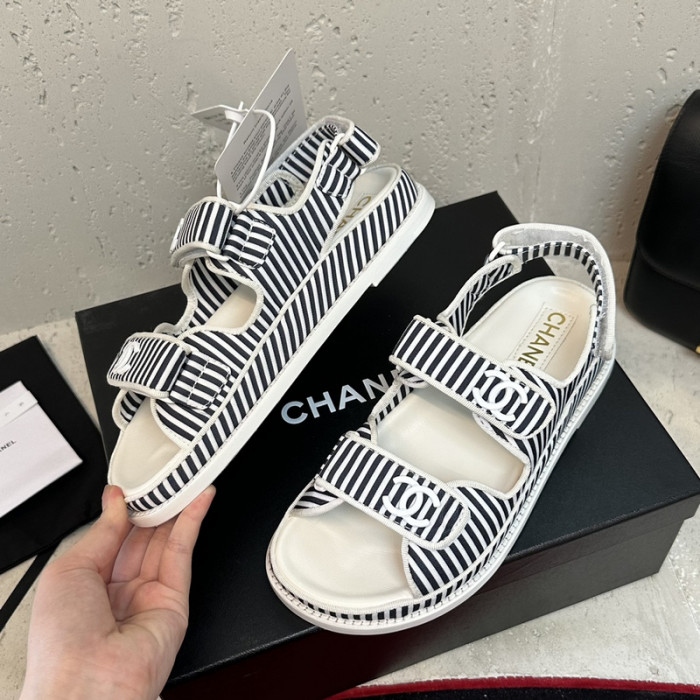 CN Slide Sandal