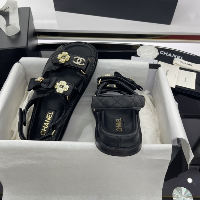 CN Slide Sandal
