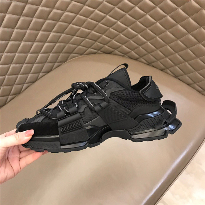 DG SNEAKER