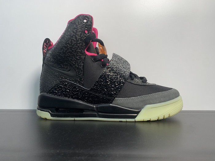 Nike Air Yeezy 1 Blink Men''s - 366164-003