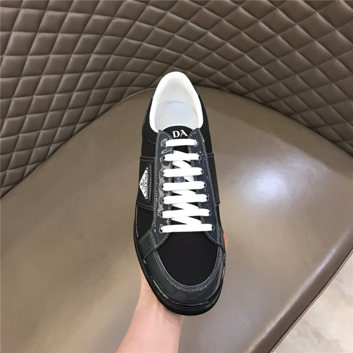 PRDA Sneaker
