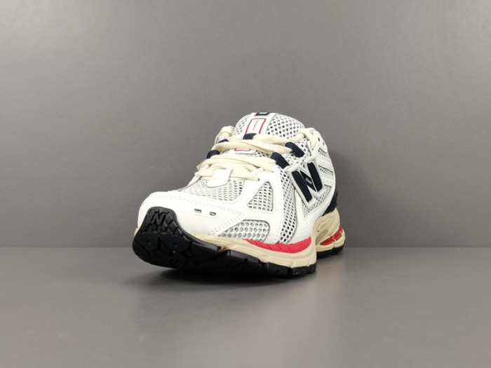 New Balance 1906R 
