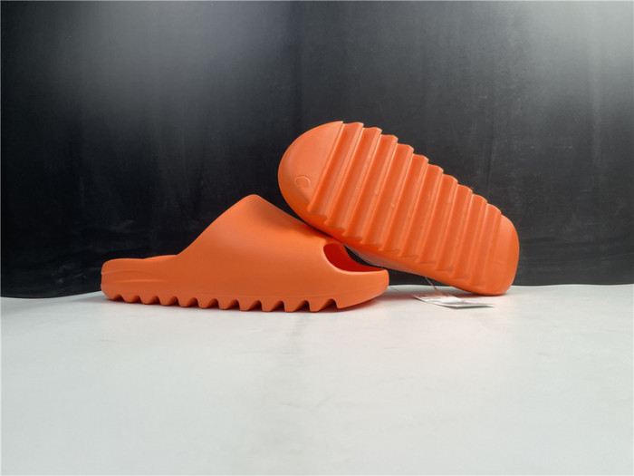 Yeezy Slide FY7497