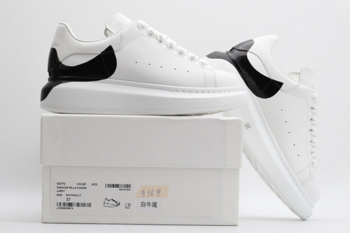 ALEXMQ Sneakers
