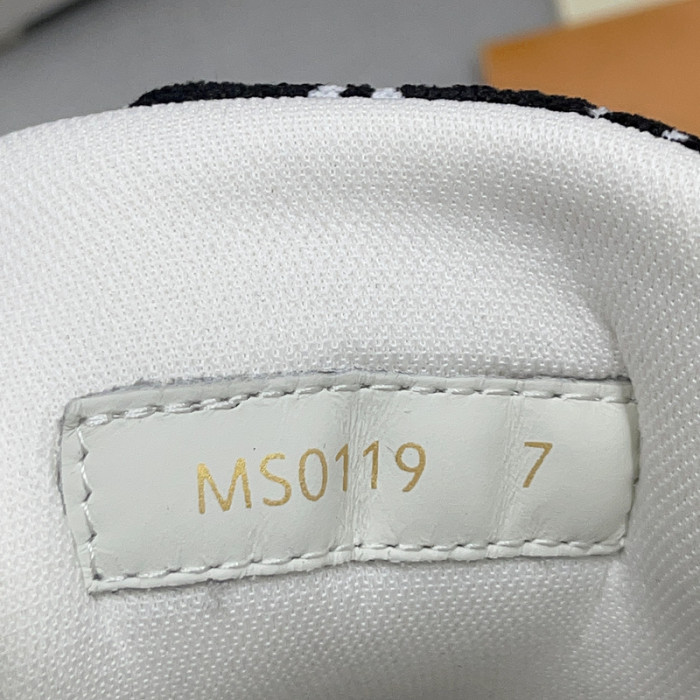 LUSV SNEAKERS