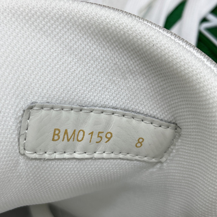 LUSV SNEAKERS