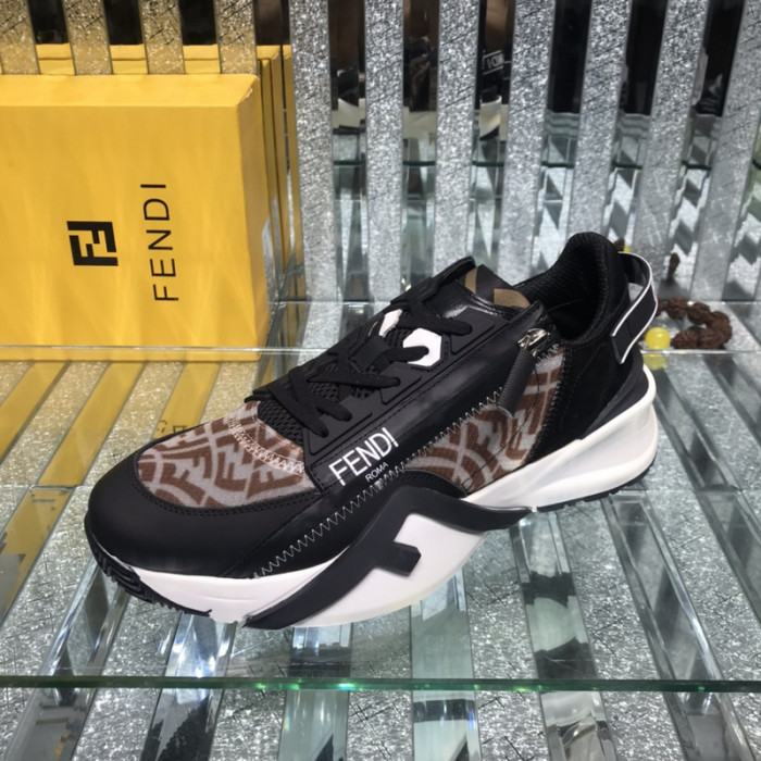 FENDI SNEAKERS