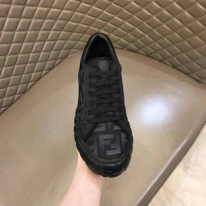 FENDI SNEAKERS