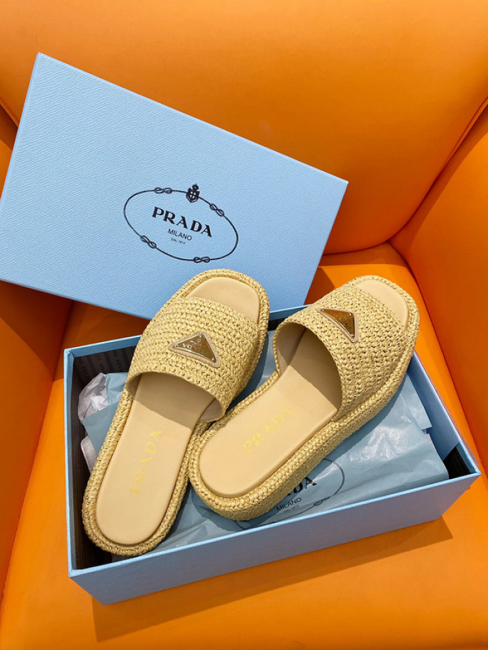 PRADA SLIDE