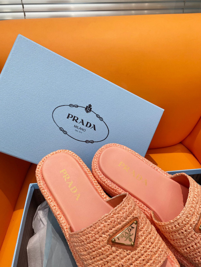 PRADA SLIDE