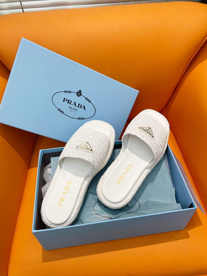 PRADA SLIDE