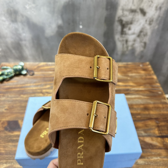 PRADA SLIDE