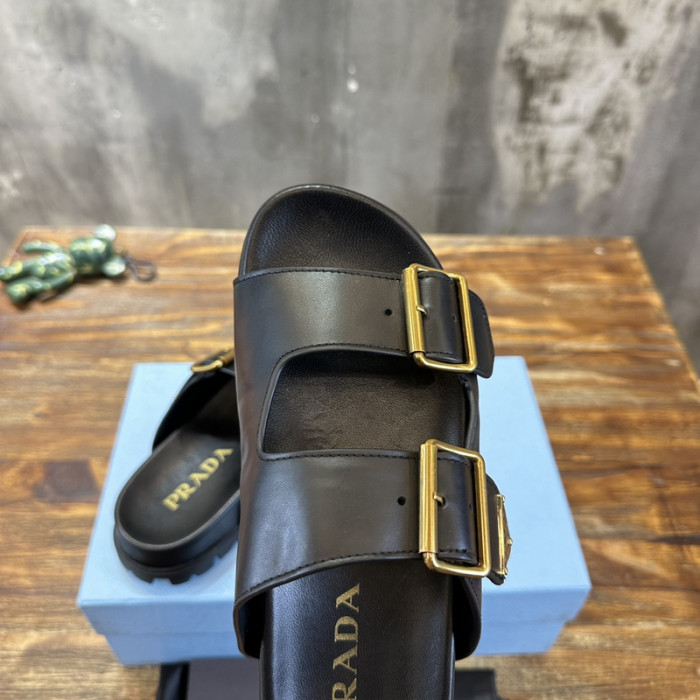 PRADA SLIDE