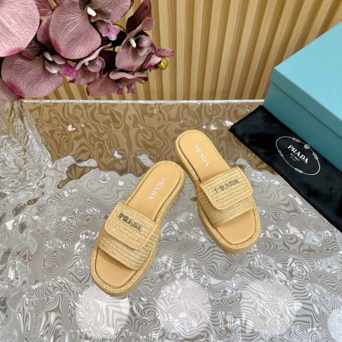 PRADA SLIDE