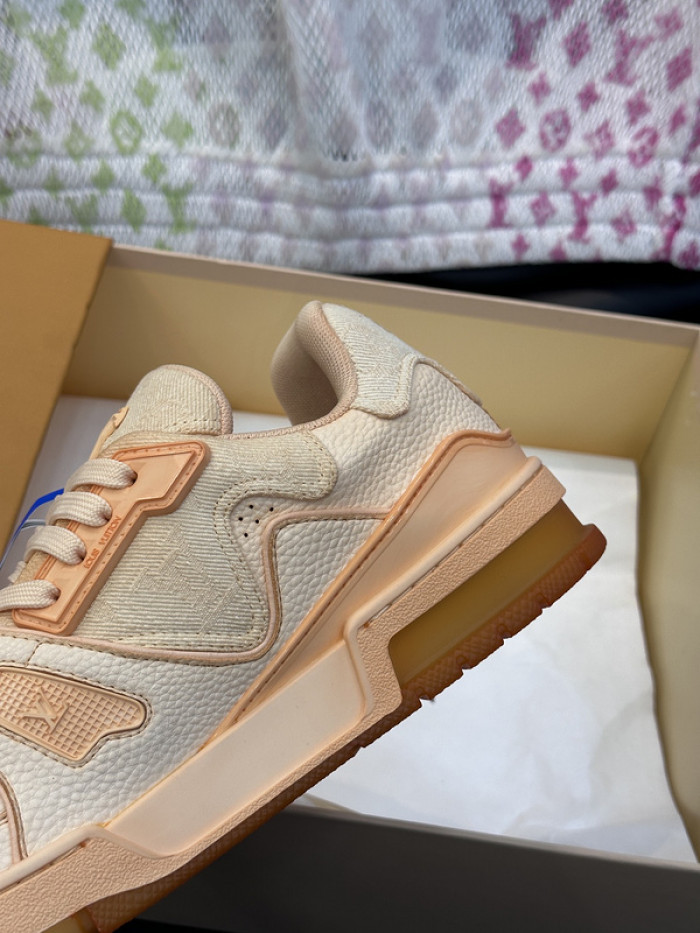 LUSV SNEAKERS