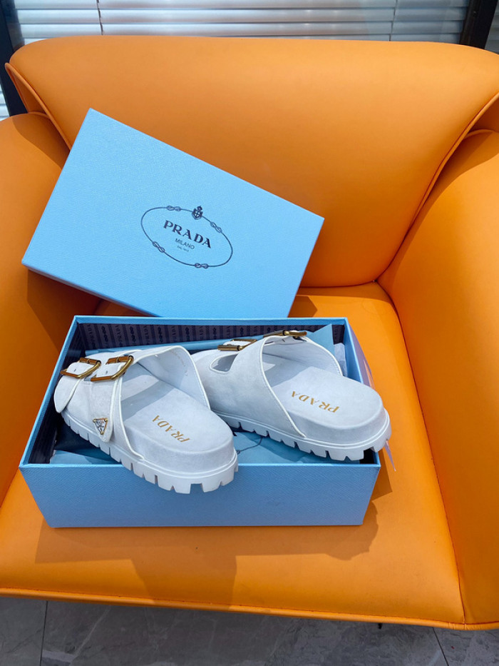 PRADA SLIDE