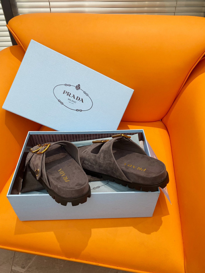 PRADA SLIDE
