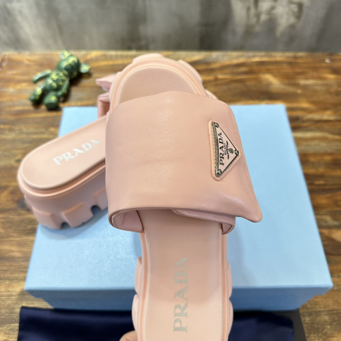 PRADA SLIDE