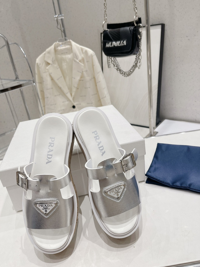 PRADA SLIDE