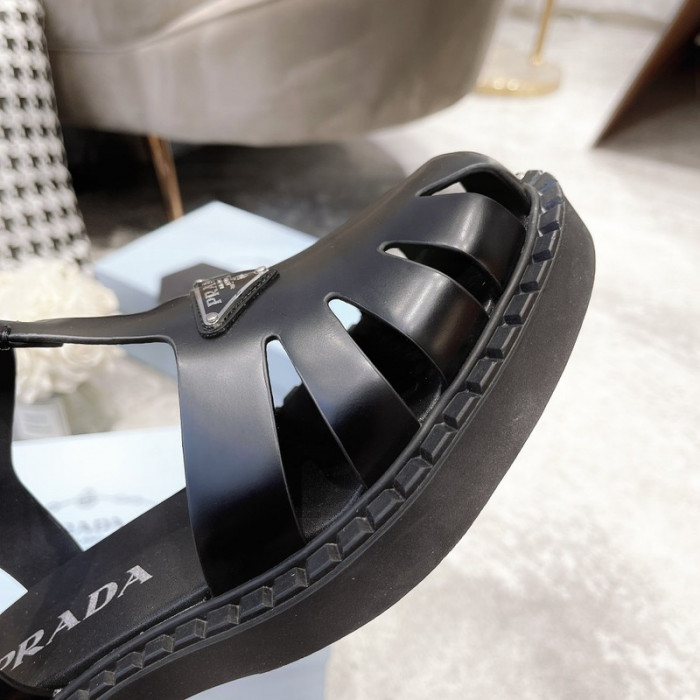 PRADA SLIDE