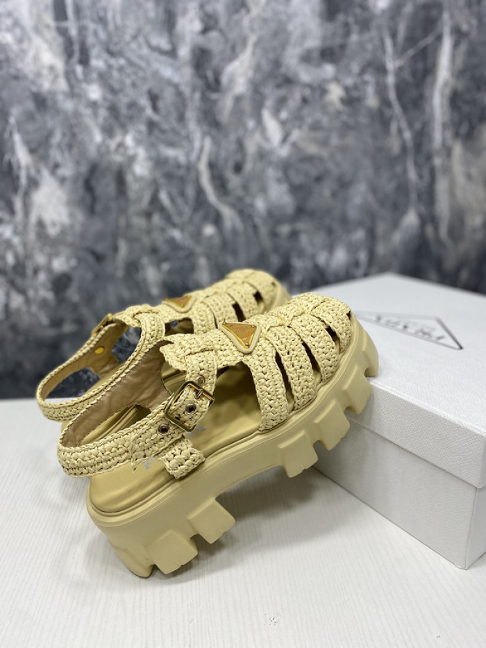 PRADA SLIDE