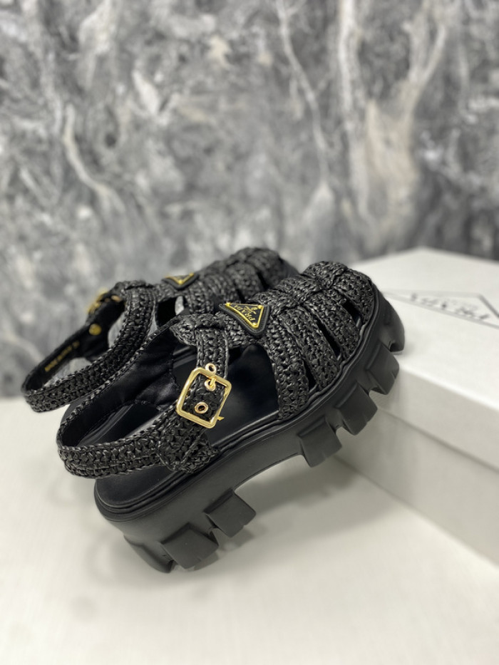 PRADA SLIDE