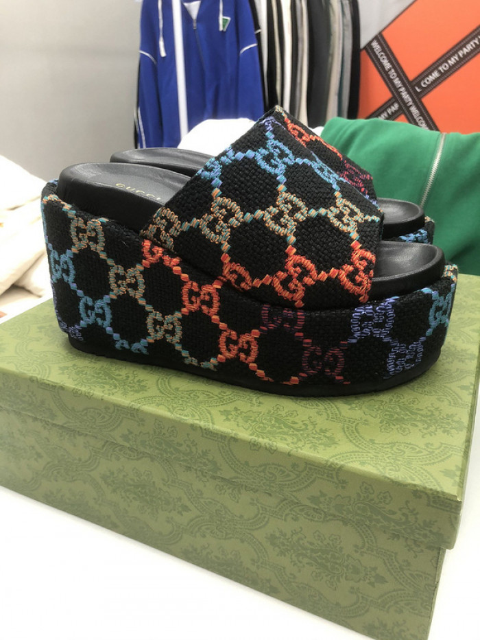 GCI GG Slide Sandal