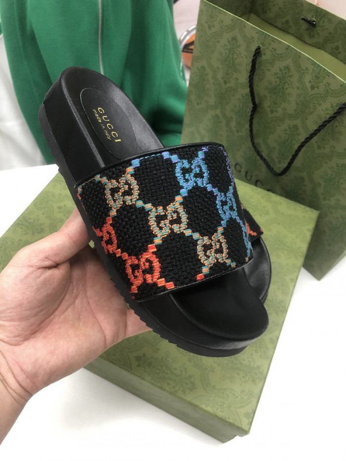 GCI GG Slide Sandal