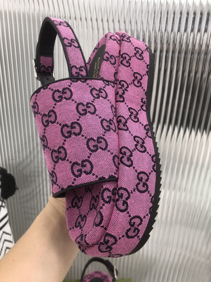 GCI GG Slide Sandal