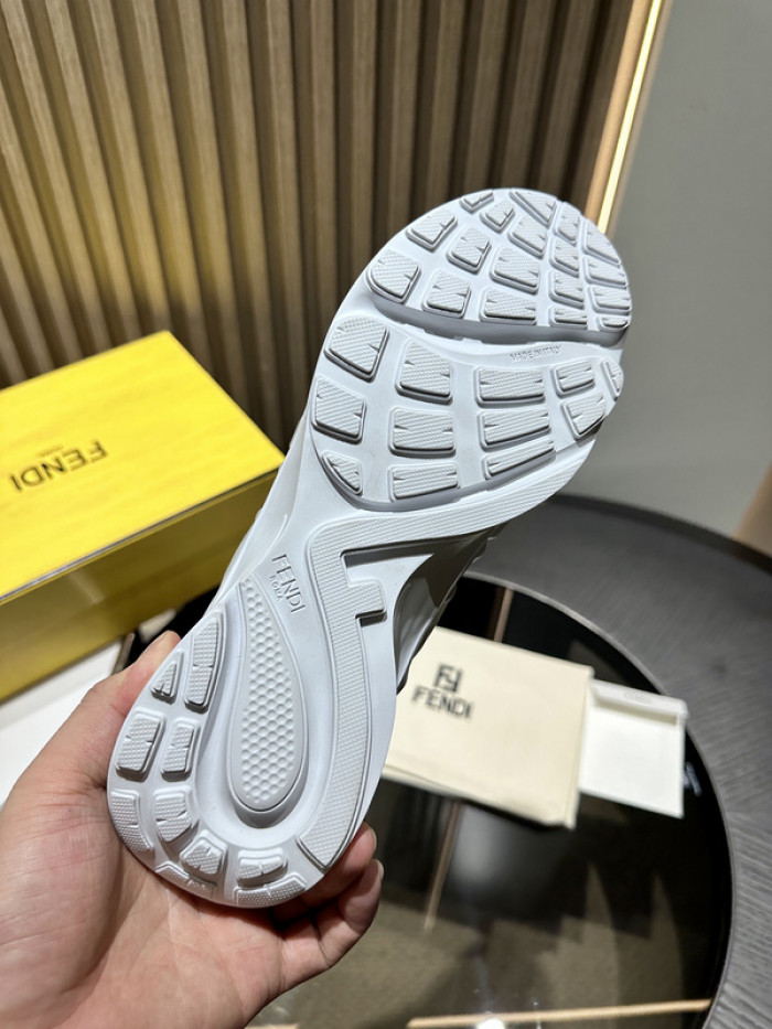FENDI SNEAKERS