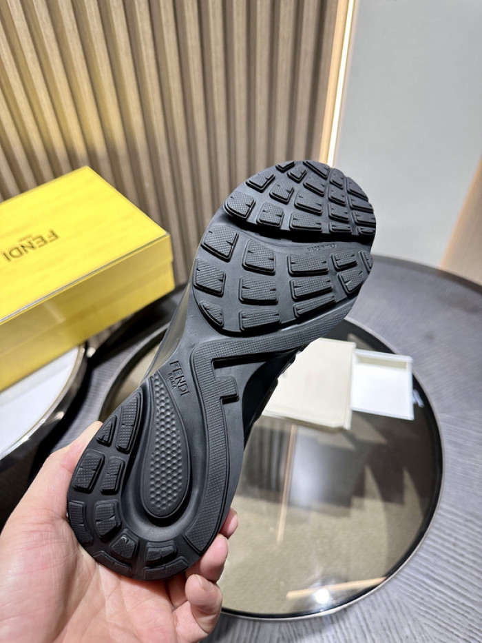 FENDI SNEAKERS