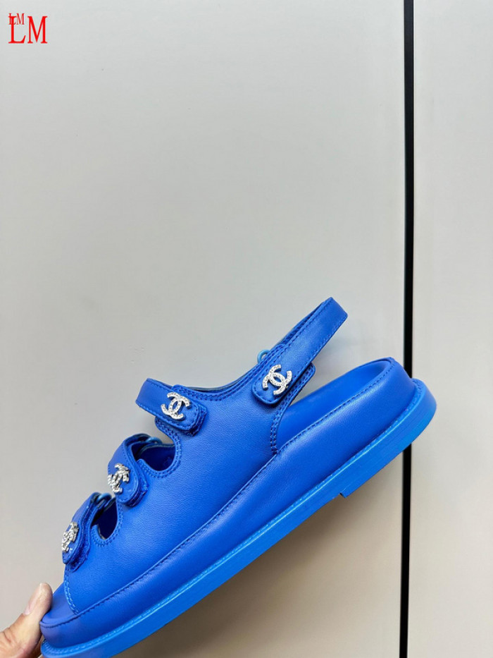 CN Slide Sandal