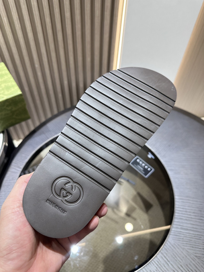 GCI GG Slide Sandal