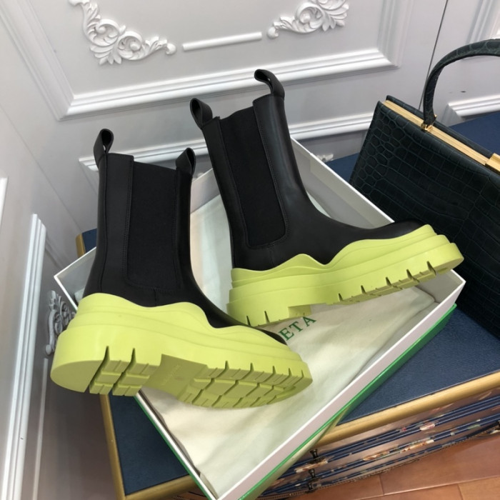 Bottega Veneta Chelsea Tire Leather high Boot