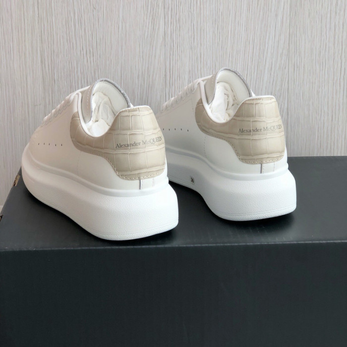 ALEXMQ Sneakers
