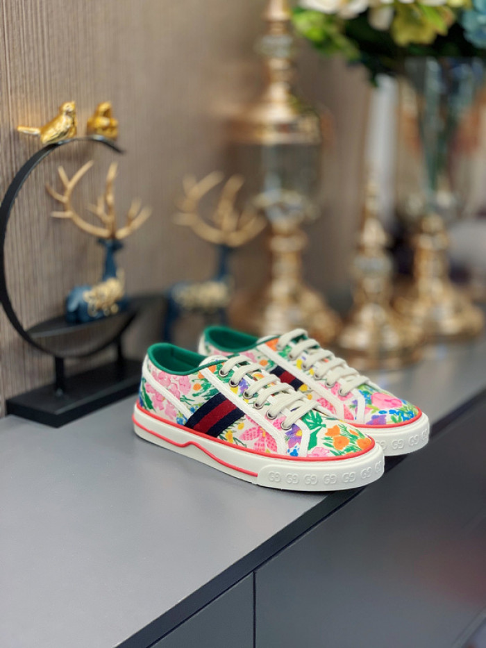 GCI SNEAKER