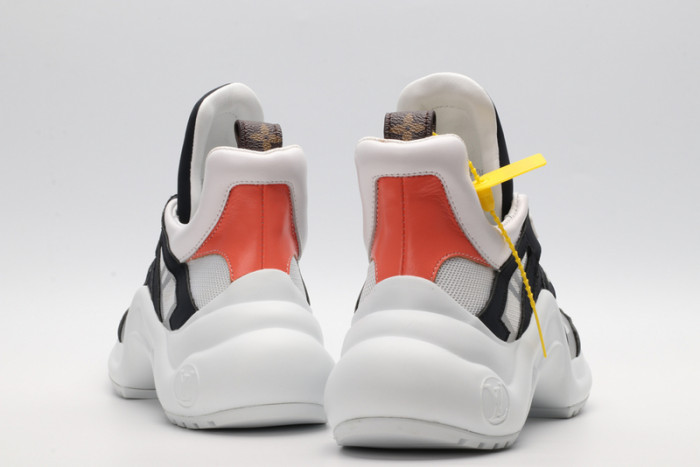 LUSV SNEAKERS