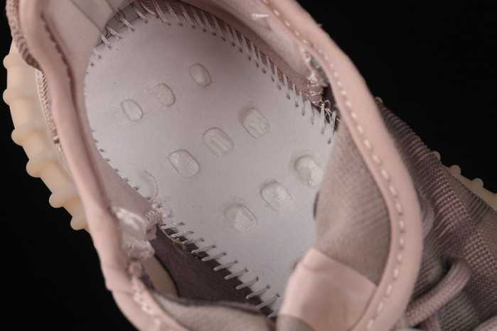 KIDS YEEZY SHOES
