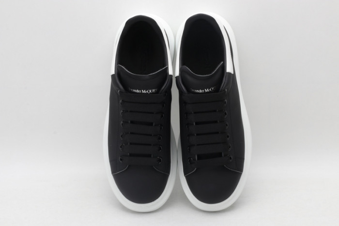 ALEXMQ Sneakers