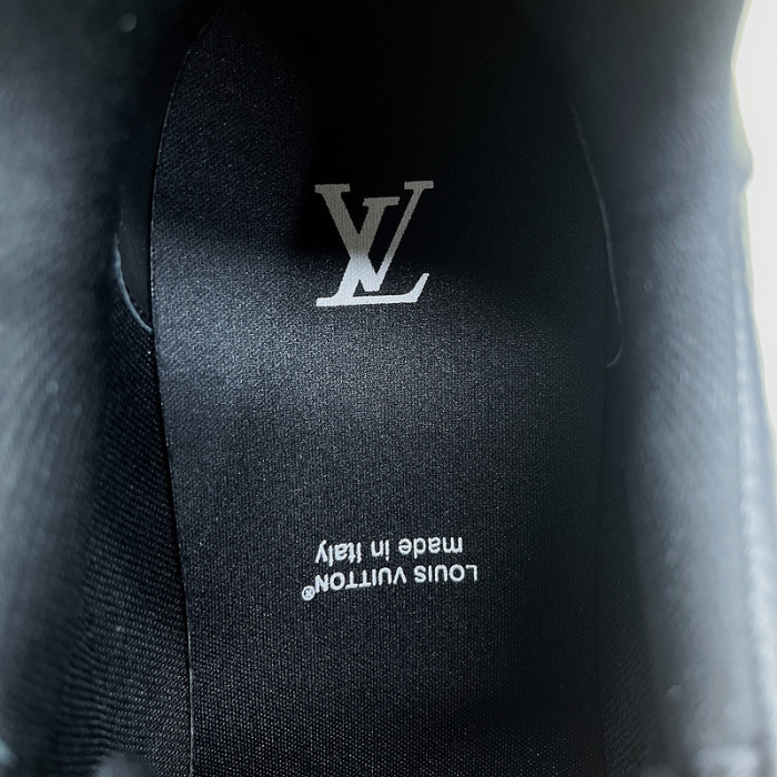 LUSV SNEAKERS