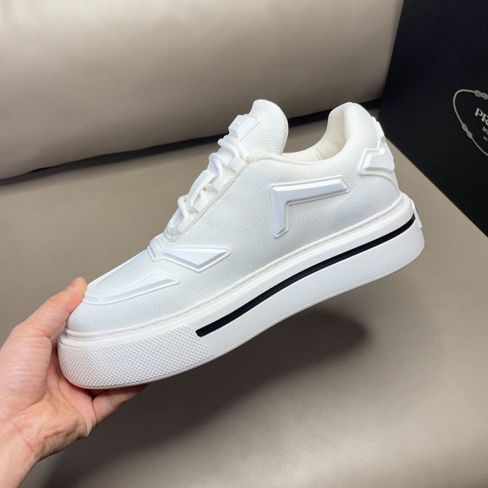 PRDA Sneaker