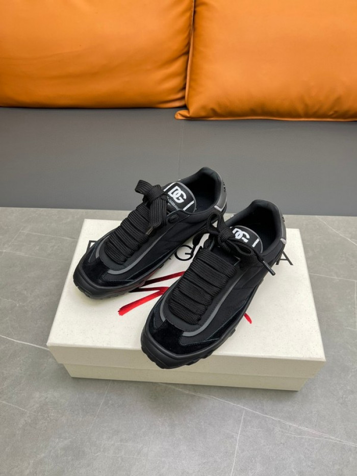 DG SNEAKER