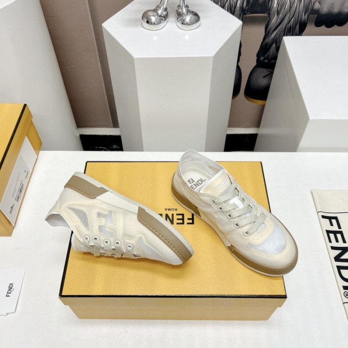 FENDI SNEAKERS