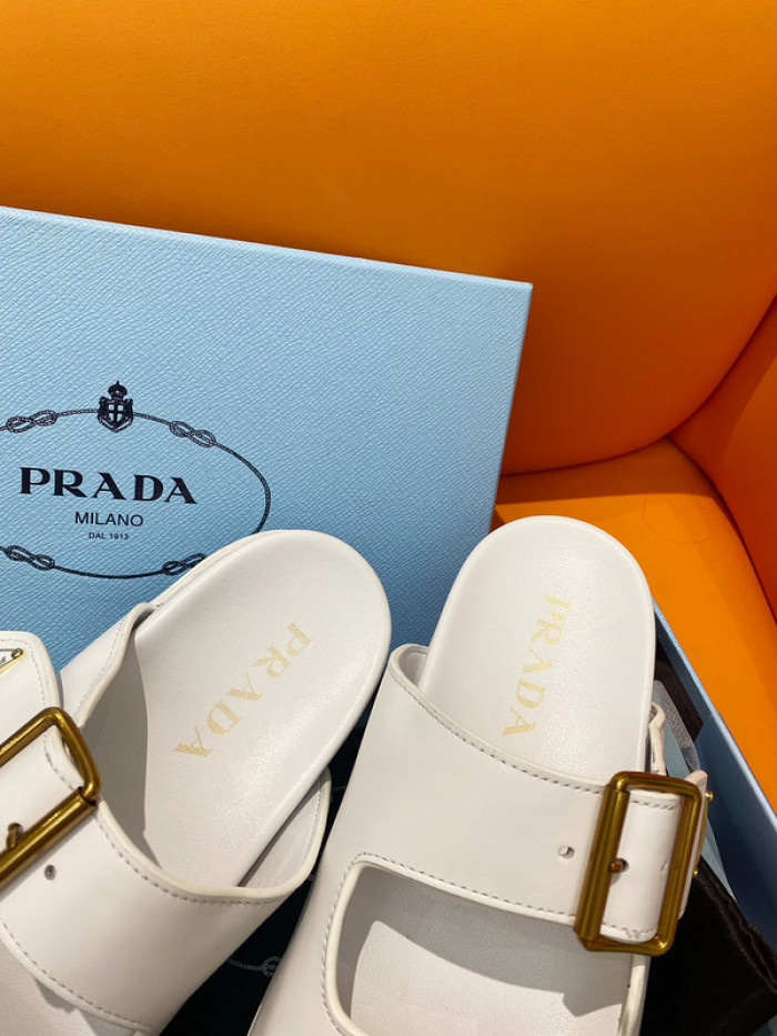 PRADA SLIDE