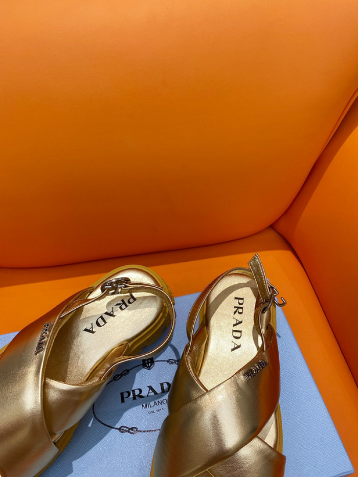 PRADA SLIDE