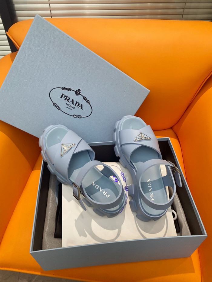 PRADA SLIDE